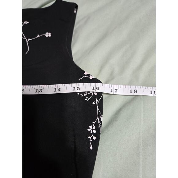 Denial small women's black and white floral dress with sheer overlay - Picture 7 of 8